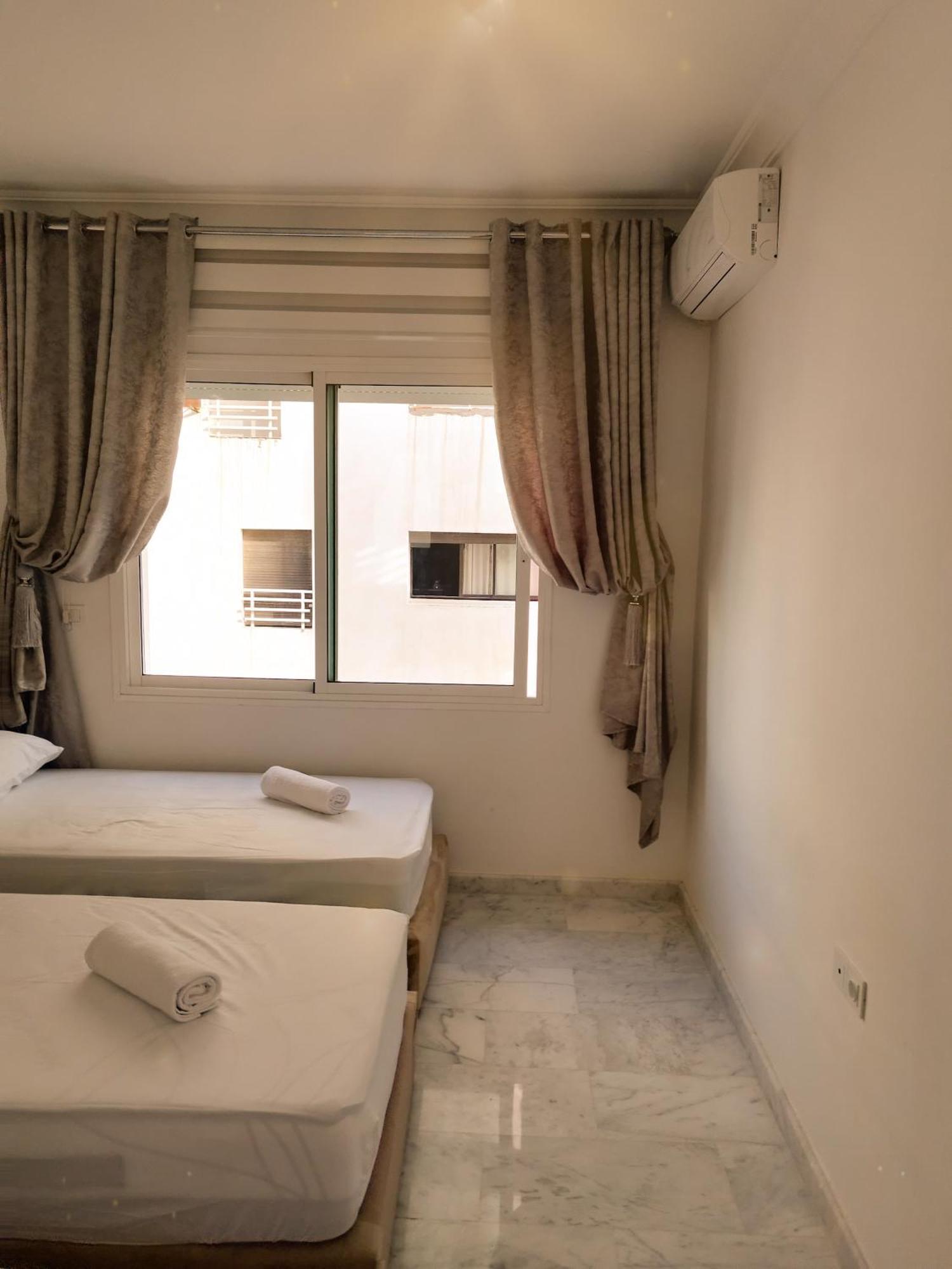 Incroyable Appartement A Playa Enface Cafe Sky 17 탕헤르 외부 사진