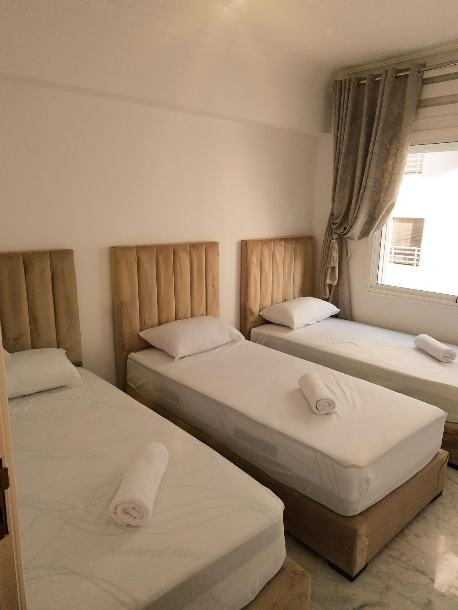 Incroyable Appartement A Playa Enface Cafe Sky 17 탕헤르 외부 사진