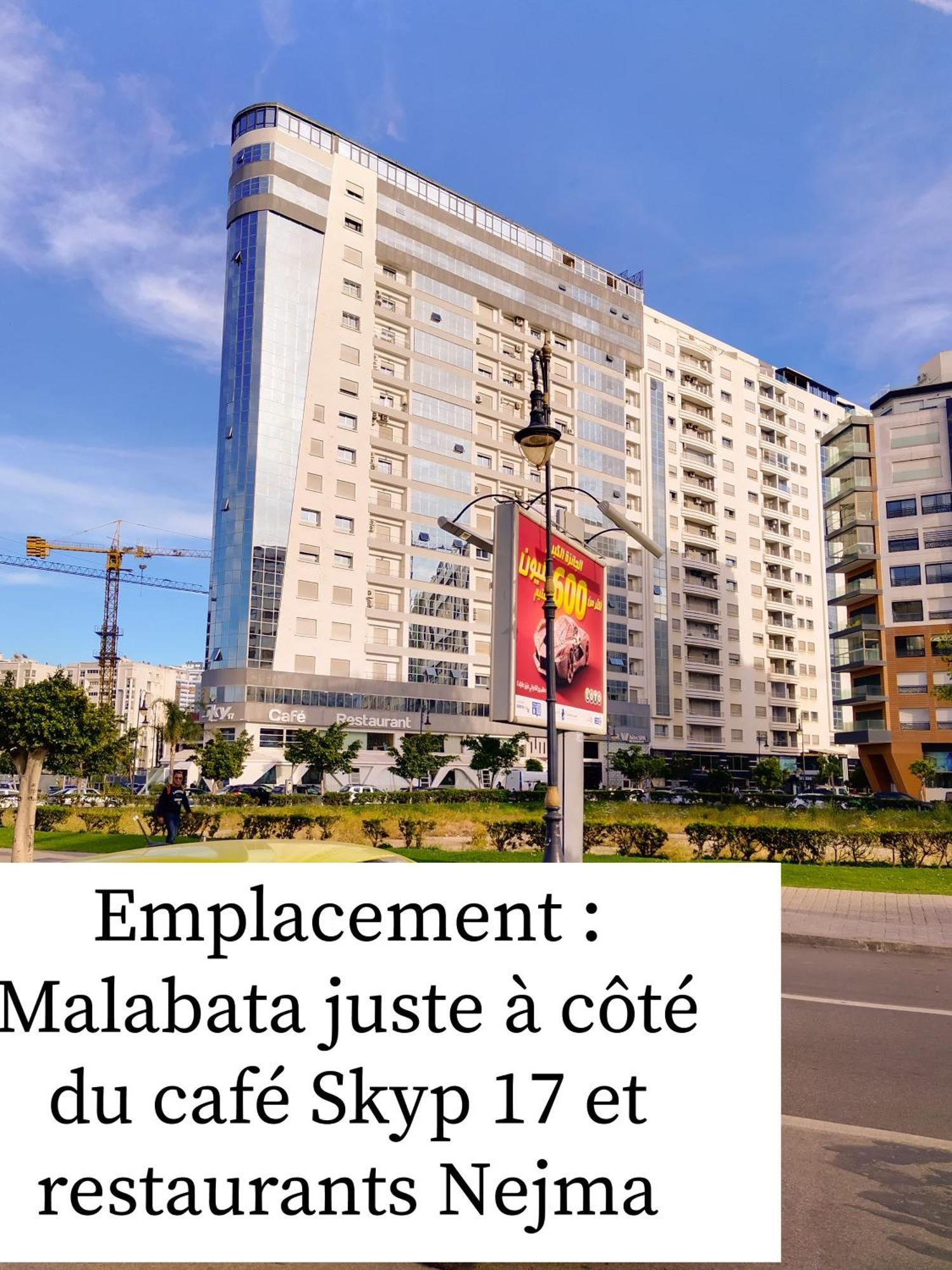 Incroyable Appartement A Playa Enface Cafe Sky 17 탕헤르 외부 사진