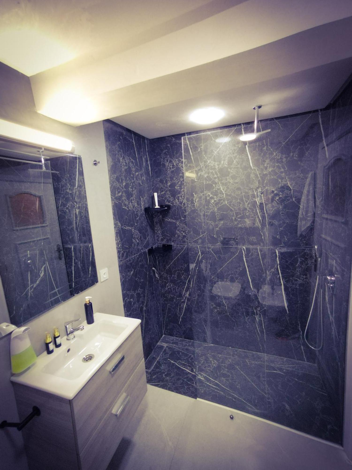 Incroyable Appartement A Playa Enface Cafe Sky 17 탕헤르 외부 사진